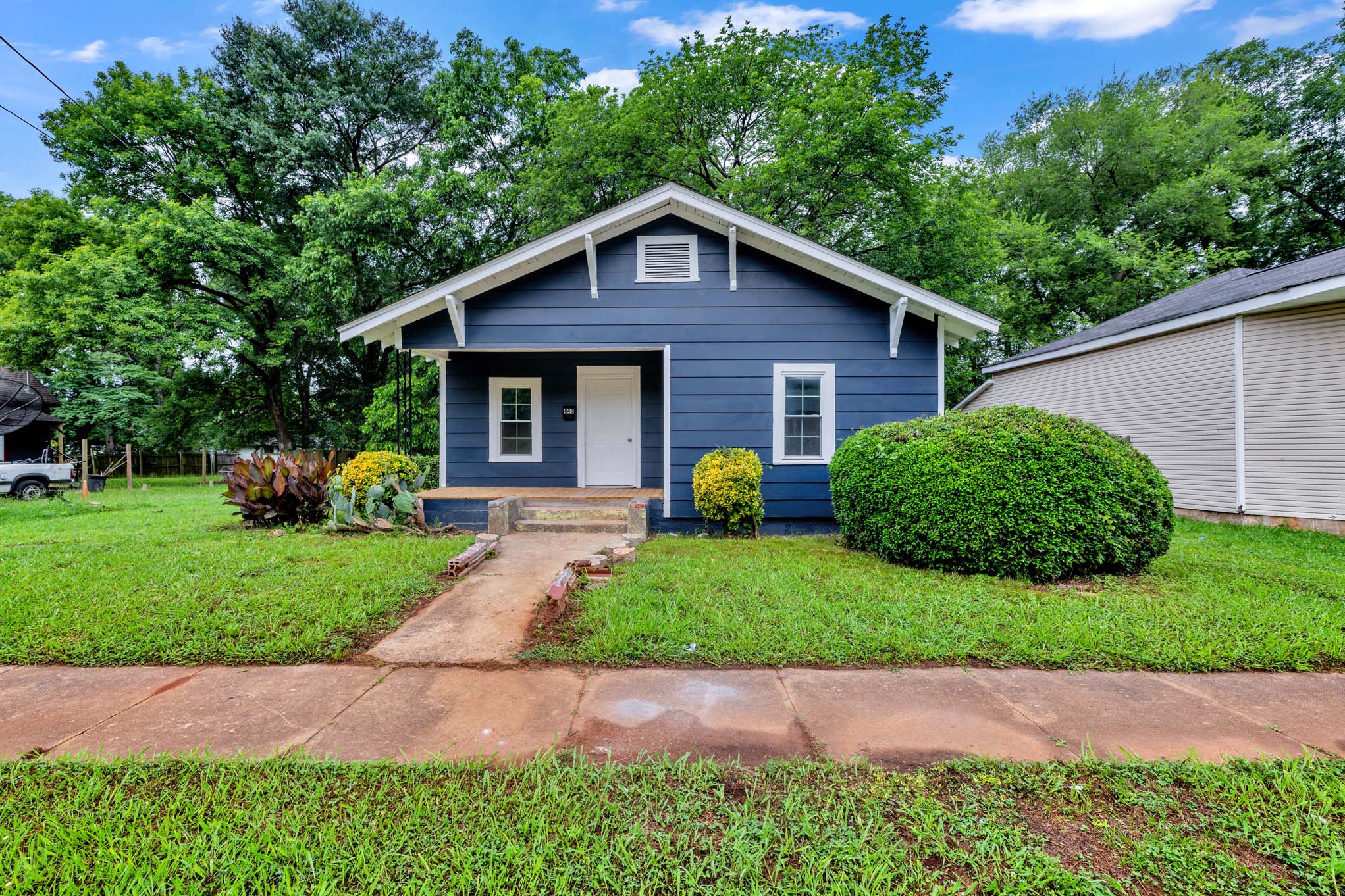 848 42nd Place N Birmingham, AL 35212