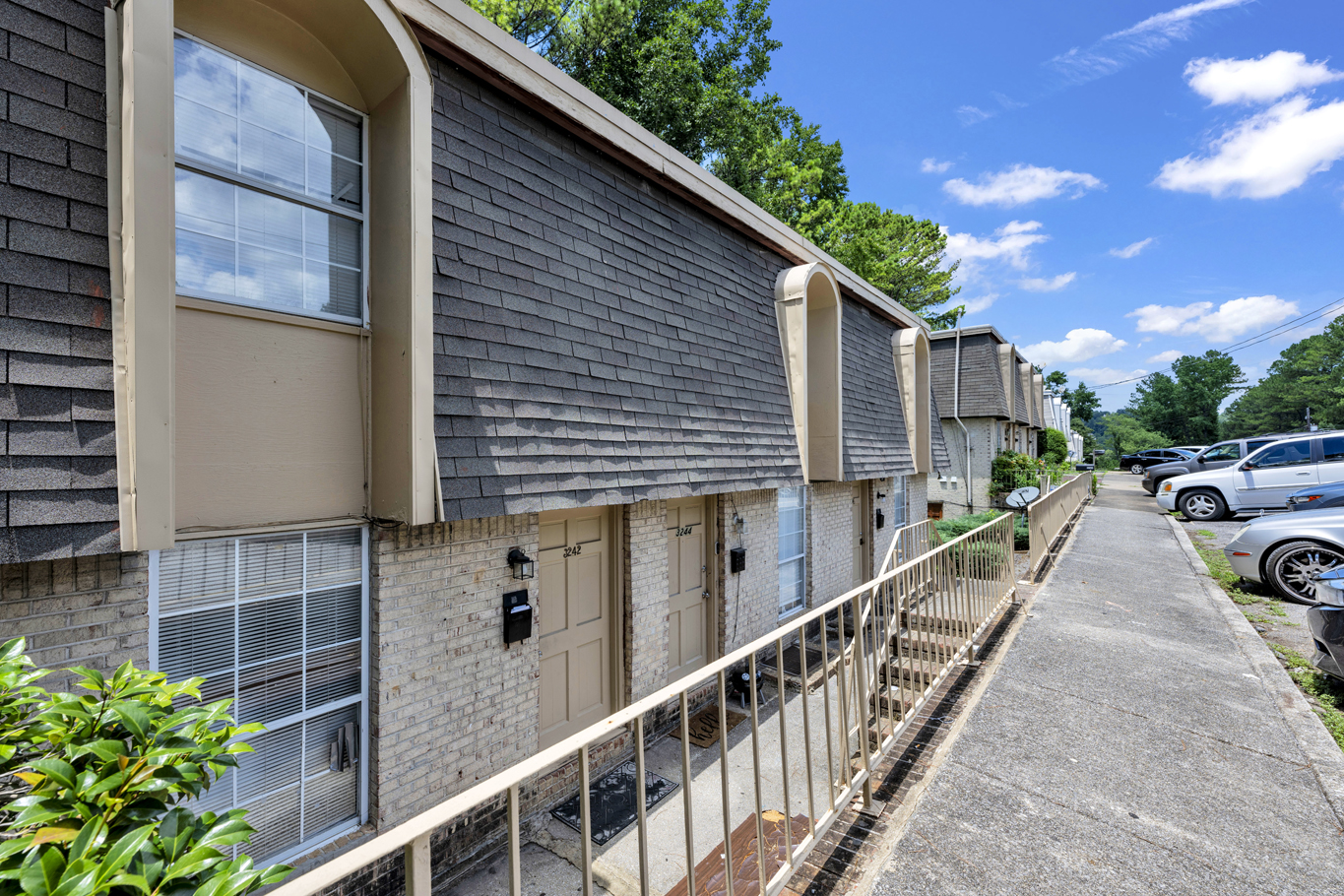Property thumbnail image