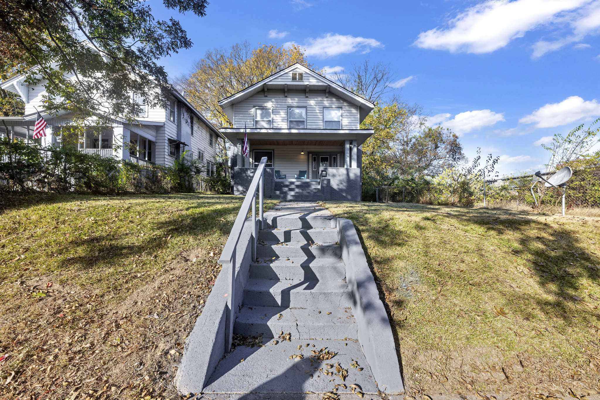 2348 Court R