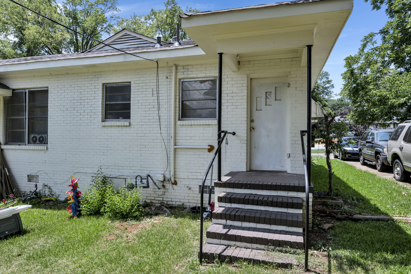 Property thumbnail image