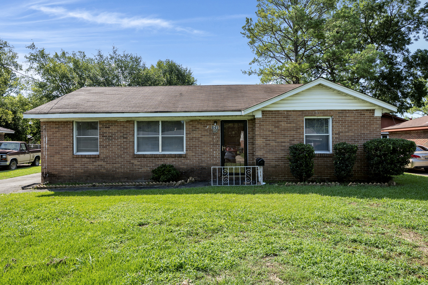 845 29th Street Southwest