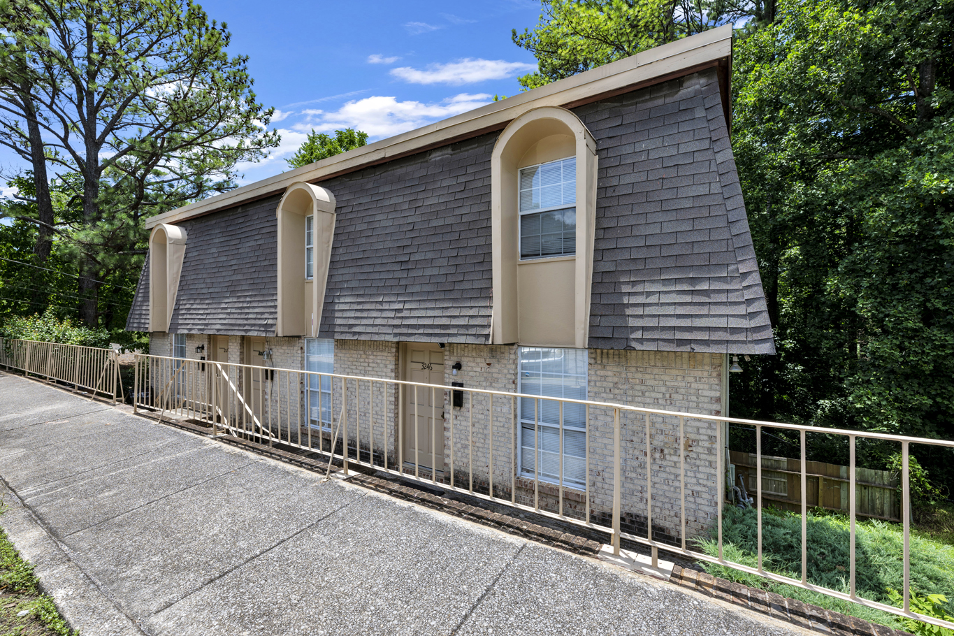 3240 Warringwood Drive