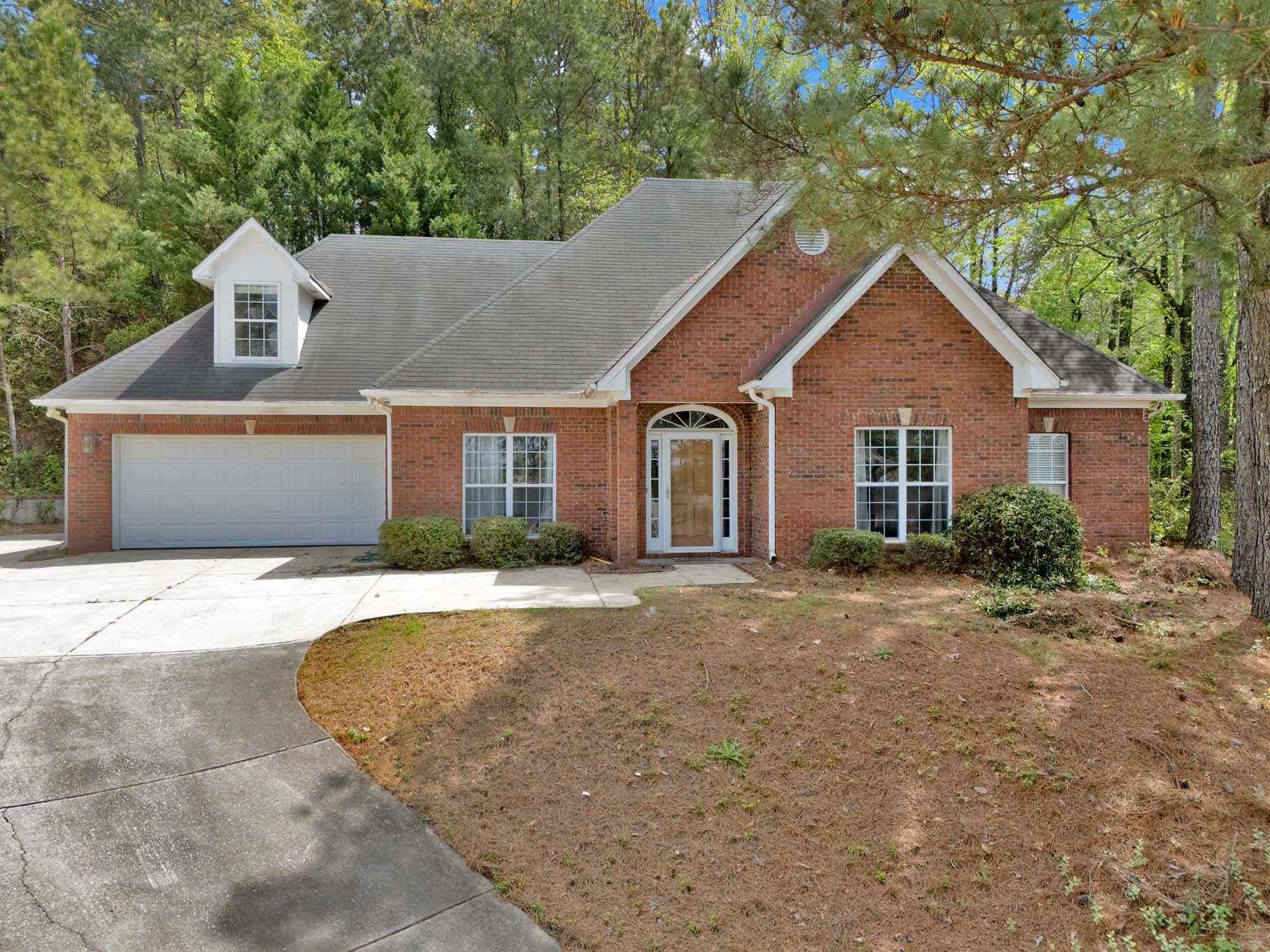 5217 Overlook Circle